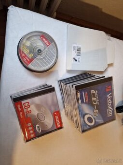 Nové 10x DVD, 13x CD Verbatim, 7x CD Imation, 10x papír.obal