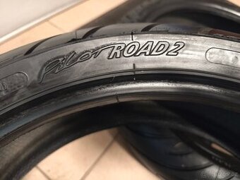 Pneu 180/55 r17 a 120/70 R17 Michelin pilot road 2