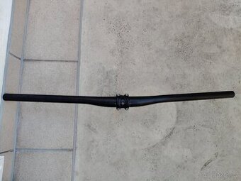 Řidítka a predstavec