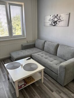 Byt 1+kk - pronájem - 1