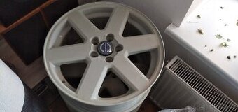 ALU kola Volvo XC90