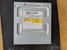 Různé příslušenství k PC