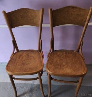Starožitné originální židle z továrny na nábytek Užhorod