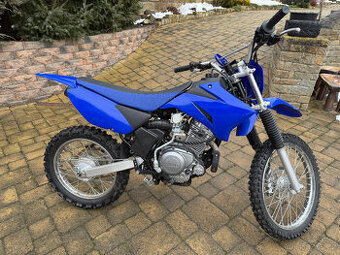 Yamaha TT-R 125 r.v. 2023   TOP stav, nepadená 