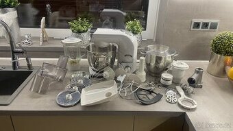 ETA Gratus Max 1200W + nádoba a příslušenství