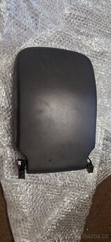 Loketni operka land rover defender L663