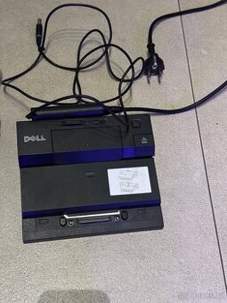 Dokovací stanice s napájením 65W