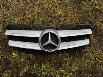 Mercedes Benz GLK - přední maska