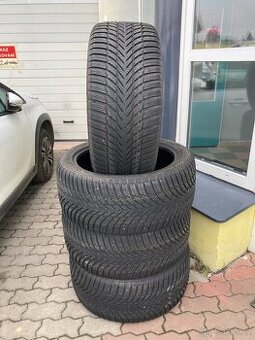 Sada zimních pneumatik Nokian 285/40/21, 8 mm
