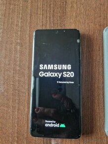 Samsung Galaxy S20 šedý