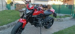 Ducati Monster 937+