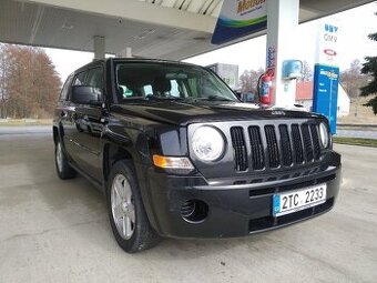 Jeep Patriot 2,4i r.v. 2010 benzin