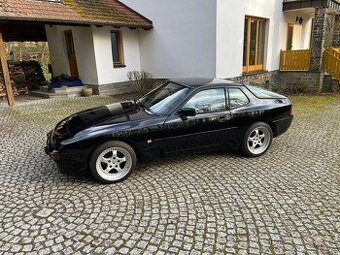 Porsche 944  2,5  120kw rv.83
