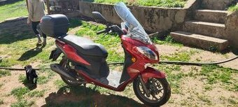 Skútr Keeway 125