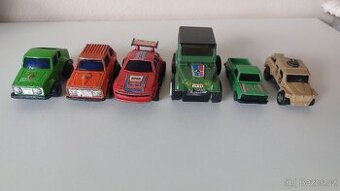 set malých retro aut