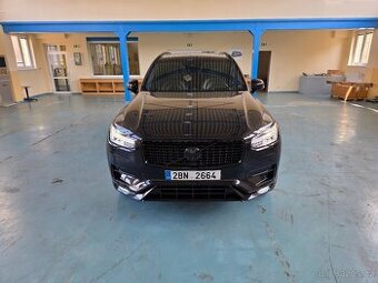 Volvo XC90, B5 R design-Black,mild hybrid, model 2020