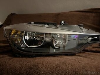 Přední světla BMW 3 F30/F31