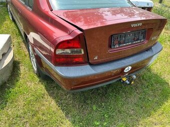Volvo S80.  2,5TDI.  198000km