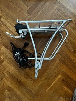 Bateriový nosič s nabíječkou - 1