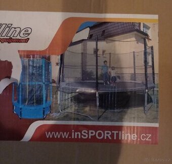 Trampolina
