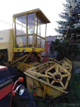 prodám kombajn CLAYSON    M 133