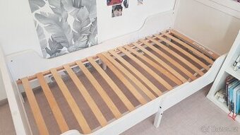 Dětská rostoucí postel Ikea