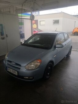 Hyundai Accent 1.6 nafta, 3 dv