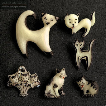 Fosforová brož - kočka, kočička