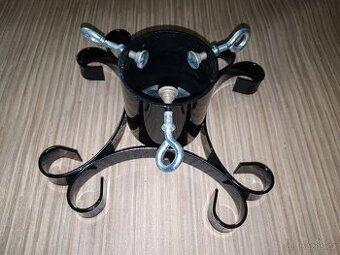 Stojánek na vánoční stromek LYRA