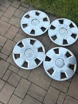 Kryty kol Škoda 15”