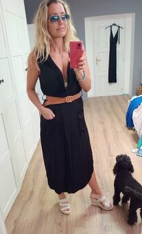 Nové slušivé černé šaty uni size M/L