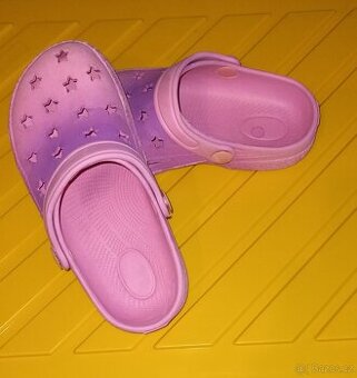 Dětské nazouváky crocs vel. 30