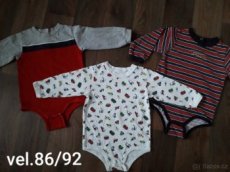 Bodyčka vel.86/92...3ks