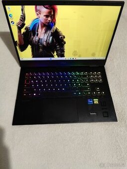 Herní notebook z i7, RTX 3070, 32gb rám a 1tb ssd