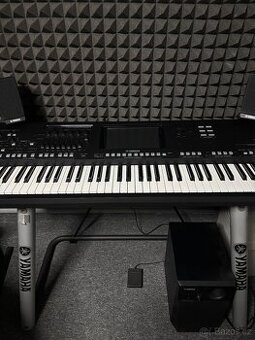 Yamaha Genos (zánovní) + GNS-MS01 + L7 + kryci povlak