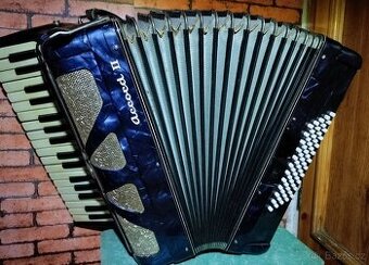 Harmonika Akordeon Lignatone Accord II