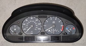 BMW 3, e46, budíky Anglie