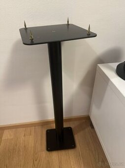 Stojany na reproduktory + reproduktory zdarma