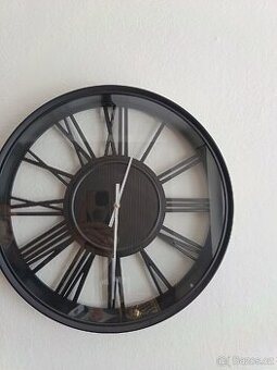 Hodiny nástěnné 45cm