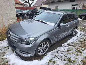 Mercedes C 220cdi rok 2011 - 1