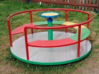 PŘENOSNÝ DĚTSKÝ KOLOTOČ