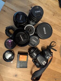 Velký foto set: Canon EOS 200D + 6 objektivů a příslušenství