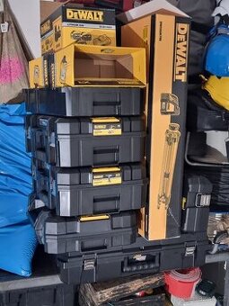 Prodám své nářadí Dewalt- Top Stav