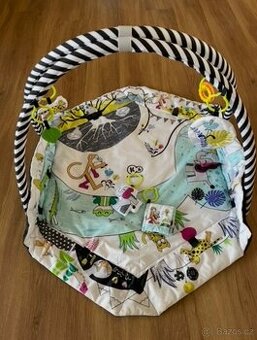 Hrací podložka s hrazdičkou a hračkami Kinderkraft