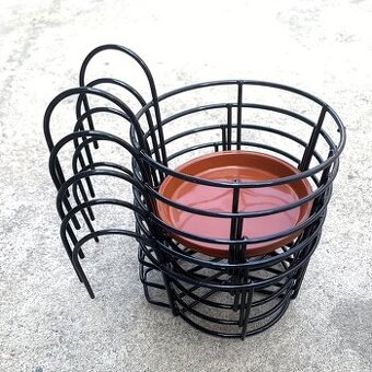 Držák na květináče na balkon – sada 6 ks