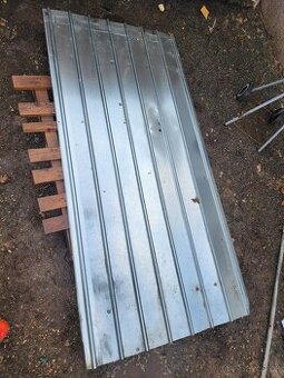 4 ks trapézového plechu