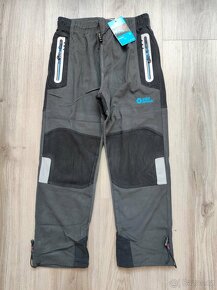 Sportovní bavlněné kalhoty Kugo nové