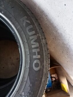 Pneu 205/60R16