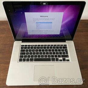 Apple Macbook Pro 15.4-inch - 1