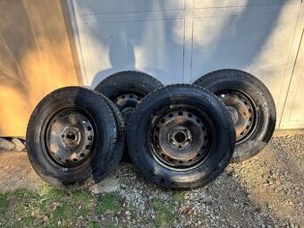 plechové disky+zimní pneumatiky barum snovanis 2 R16C